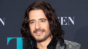 Lent Prayer Challenge Gains Momentum with Jonathan Roumie and Hallow App