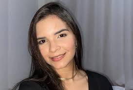 Raissa Suellen: Jovem Desaparece Após Partir de Curitiba Rumo a SP - Imagen principal del artículo