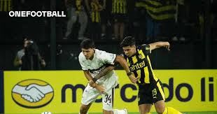 Prováveis times de Platense x Peñarol pela Libertadores