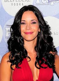 Actress Adriana Campos attends the 14th Annual People En Espanol &quot;50 Most Beautiful&quot; issue celebration at Guastavino&#39;s on May 20, 2010 in New York City. - Adriana%2BCampos%2BLong%2BHairstyles%2BLong%2BCurls%2BKo9z2M4qCM1l