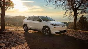 Famosa montadora desiste de veículos a combustível e quer vender somente carros elétricos no Brasil