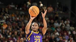 Why Dawn Staley is happy for former South Carolina guard MiLaysia Fulwiley