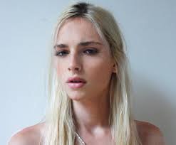 Fans of Andrej Pejic will soon get a glimpse into the life of the world&#39;s most famous androgynous fashion model. The 20-year-old Serbian-Australian stunner ... - andrej%252520pejic