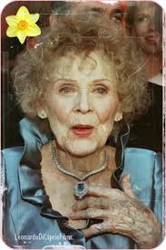 Mille cinq cent personnes sont tombées dans l&#39;océan, lorsque le Titanic a sombré. ♥ Biographie ♥ → Gloria Stuart était une actrice américaine, ... - 2936422637_1_27_uNG93BlI