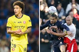 Axel Witsel kijkt ex-ploeg in de ogen, PSV draait achterstand om in zege