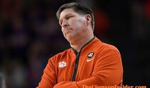 Clemson Drops in Latest Top 25 Rankings