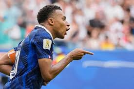 Mbappé conserva la Bota de Oro y Rodri recibe el Balón de Oro con el título del Mundial