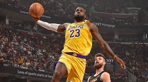 Live Updates: LeBron James' Lakers take on Donovan Mitchell's Cavaliers to open a nine-game Wednesday