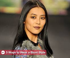 New Ways to Wear a Blunt Hairstyle 2010-08-12 ... - New-Ways-Wear-Blunt-Hairstyle-2010-08-12-070000