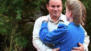 „Erschütternd“, „ekelerregend“ und wahr: Neue Miniserie auf Netflix erhält perfekte Reviews