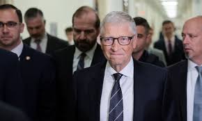 Bill Gates faz coro aos apelos por regulamentação governamental da IA