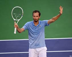 LIVE Madrid Open ATP Day Six | Daniil Medvedev makes light work of Budkov Kjaer