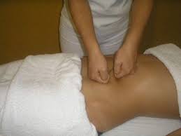 Resultado de imagem para massagens abdominais perder barriga