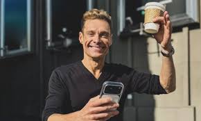 Ryan Seacrest Health Fears: Wheel of Fortune Host Sparks Worry Over 'Gaunt' New Appearance