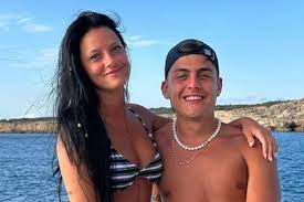 ¡Bomba! Oriana Sabatini y Paulo Dybala Anuncian Embarazo: ¡Felicidad Total! - Imagen ilustrativa del artículo