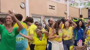 Brasileños en Los Ángeles celebran el triunfo de su selección