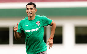 Serna projeta sequência decisiva do Fluminense após Data Fifa