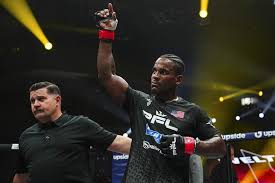 Lorenz Larkin’s Bellator Title Eliminator: Friend’s Surprise News