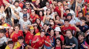La afición española 'colapsa' la pantalla gigante del Cook Music Fest en Tenerife una hora y media antes del partido