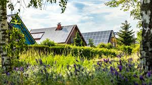 Neue Gebühr für Solarbesitzer kommt: PV-Besitzer zahlen bald höheren Grundpreis