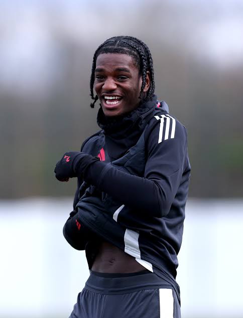 Who is Ayden Heaven? Man United teenager starts in Europa League vs Real  Sociedad | The Independent