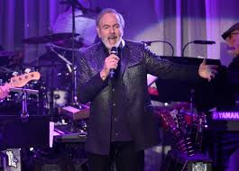 Neil Diamond: Überraschungsauftritt und Musical-Erfolg