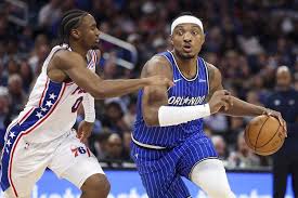 Trajetórias opostas levaram Magic e Sixers a um confronto pela sétima posição.