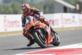 Viñales Leads Bagnaia in Mugello Friday Practice