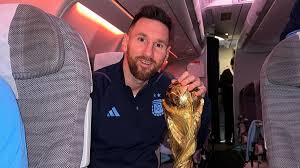 Lionel Messi Announces His Retirement from the Argentina National Team: When and Why?