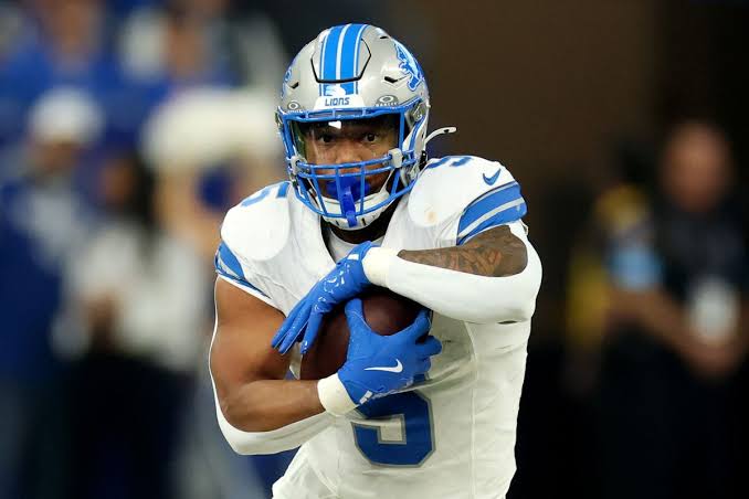 David Montgomery injury update: Lions RB heads to locker room with shoulder  injury - SBNation.com