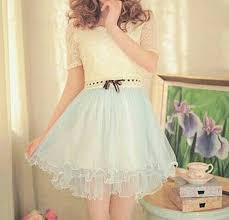 Résultat de recherche d'images pour "fashion girly"