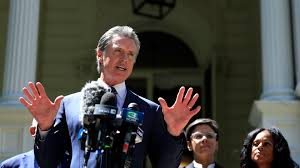 California Backs Texas Democrats as Redistricting Fight Escalates