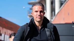 Van Persie: 'Ik geloof niks in die theorie dat AZ al klaar is'