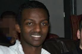 Den 18-årige Ahmed Omar Mohamed blev kendt skyldig i voldtægt af en blot 10-årig pige i en skov i Gullestrup ved Herning i november i 2011. - 5530993-somalier-gullestrup-uden-maske