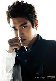 Hasil gambar untuk choi siwon