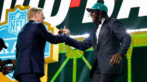 2026年ドラフト1巡目はESPNプラットフォーム全体で1,320万人の視聴者を記録、史上3番目の視聴者数に