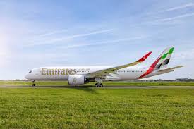 Emirates Temporarily Suspends Flights To and From Dubai Due to Partial Airspace Closure