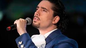 Alex Fernández cancela show de Grito de Independencia en Sinaloa tras ser hospitalizado; éste es su estado de