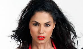 Veena Malik treated her ex boyfriend as ATM, valet, spot boy too? Pic Courtesy: -. Zee Media Bureau/Resham Sengar New Delhi: Pakistani siren Veena Malik, ... - veena-new-650