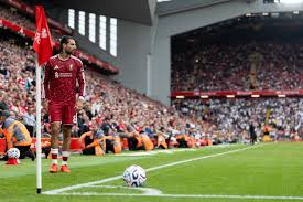 Who are the ITV pundits, commentators and presenters for Liverpool vs Tottenham Hotspur?