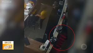 Homem mata colega de trabalho com facadas após ser criticado