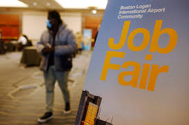 US Labor Market: Gold's Momentum and Unemployment Trends