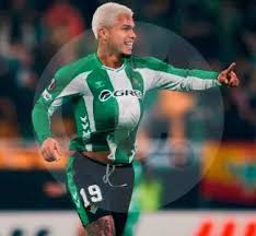Vea el gol que el “Cucho” Hernández le anotó al Barcelona en la derrota del Betis en España