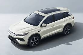 Novo BYD Song Pro Flying Edition custa R$75 mil na China