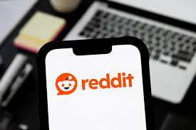 RDDT Stock Drops Despite Q2 Beat: ‘Choppy’ Search Traffic Warning Spooks Investors