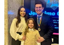 Advogado e ex-deputado santoaugustense Jerônimo Goergen recebe a Medalha Mérito Farroupilha