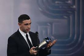 Inter avança por Dibu Martínez, goleiro da Seleção Argentina