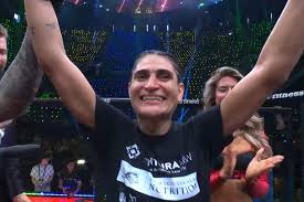 Irmã de Poatan, Aline Pereira vence canadense no evento Ronda x Carano