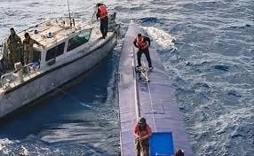 Aseguran 'narcosubmarino' en Colima