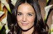 Statusnya Sebagai Seorang Ibu Bantu Katie Holmes Dalami Karakter di &#39;Don&#39;t Be Afraid of the Dark&#39; - 00010402